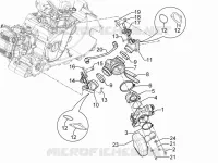 Corps papillon - Injecteur - Raccord d'admission