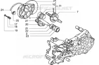Rear wheel shaft