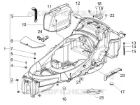 Logement casque - Dessous de selle