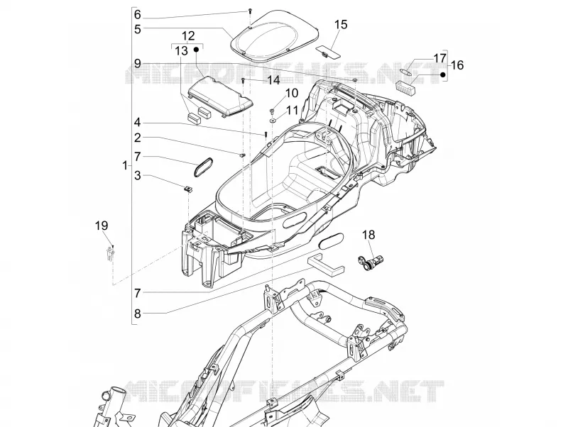 Logement casque - Dessous de selle PIAGGIO PIAGGIO-SCOOTER 125 X-EVO 2009  X Evo Euro 3
